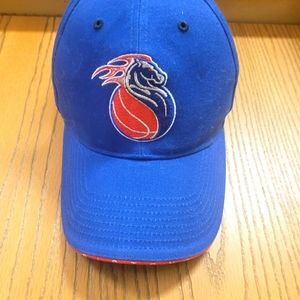 Detroit Pistons hat.  90s style.